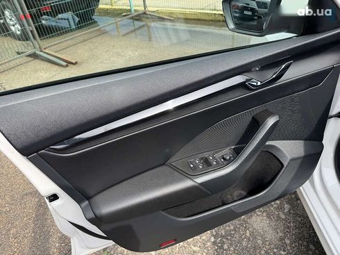Skoda Octavia 2020 - фото 17