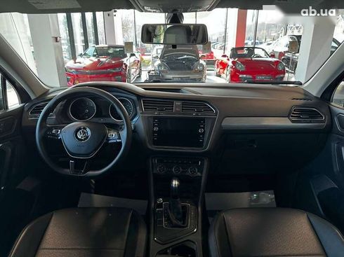 Volkswagen Tiguan Allspace 2020 - фото 14