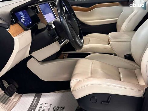 Tesla Model X 2018 - фото 15