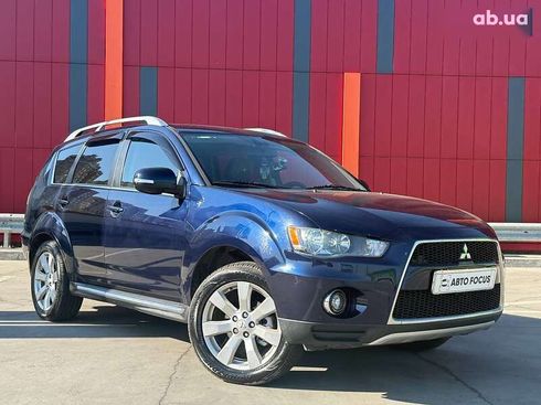 Mitsubishi Outlander 2010 - фото 2