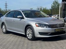 Продаж вживаних Volkswagen Passat 2014 року - купити на Автобазарі