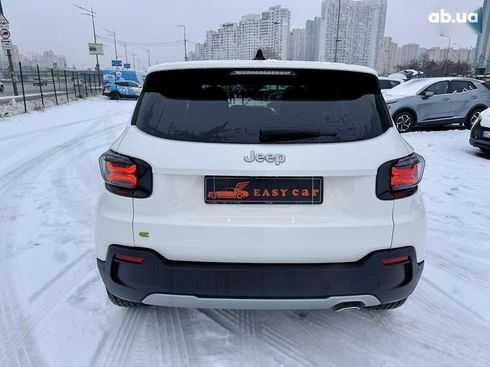 Jeep Avenger 2024 - фото 22