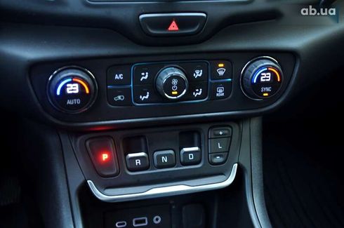GMC Terrain 2018 - фото 27