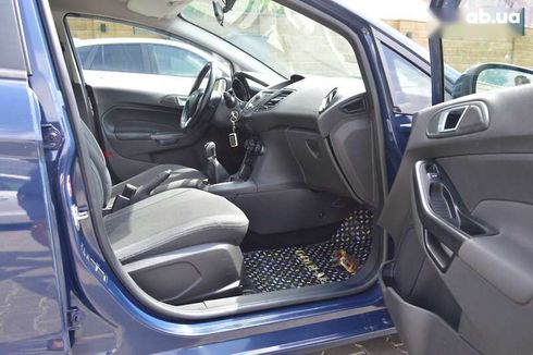 Ford Fiesta 2013 - фото 30