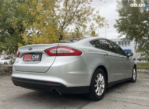 Ford Fusion 2016 - фото 19