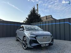 Продаж вживаних Audi Q4 e-tron 2023 року у Луцьку - купити на Автобазарі