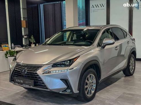 Lexus NX 2018 - фото 10