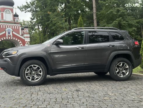Jeep Cherokee 2019 - фото 14