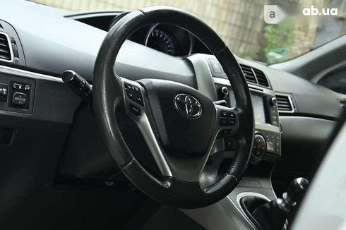 Toyota Verso 2015 - фото 24