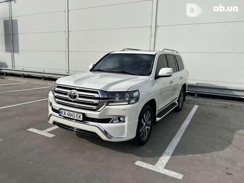 Toyota Land Cruiser 2017 - фото 4