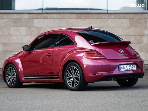 Volkswagen Beetle 2016 - фото 4