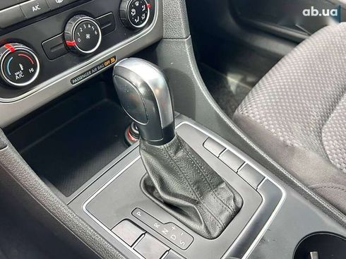 Volkswagen Passat 2014 - фото 21