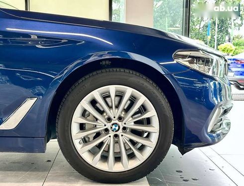 BMW 5 серия 2019 - фото 6