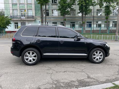 Volkswagen Touareg 2008 черный - фото 6