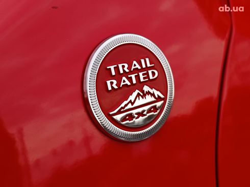 Jeep Renegade 2016 красный - фото 11