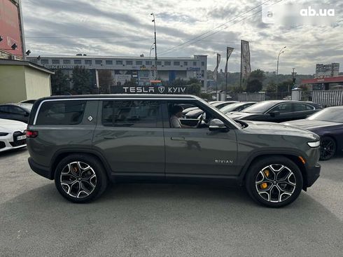 Rivian R1S 2022 - фото 10