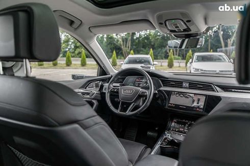 Audi E-Tron 2022 - фото 19