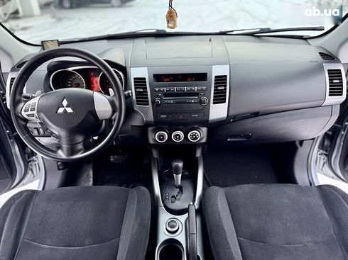 Mitsubishi Outlander XL 2007 - фото 21