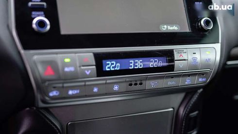 Toyota Land Cruiser Prado 2021 - фото 29