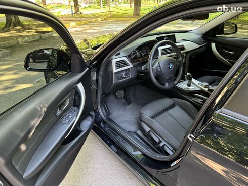 BMW 3 серия 2017 черный - фото 20