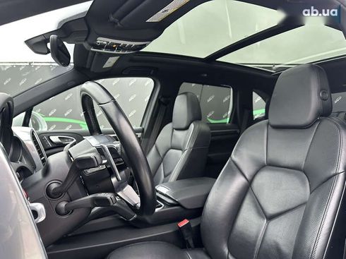 Porsche Cayenne 2016 - фото 17