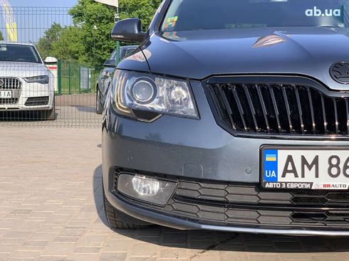 Skoda Superb 2013 - фото 9