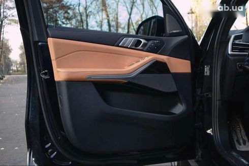 BMW X7 2021 - фото 17
