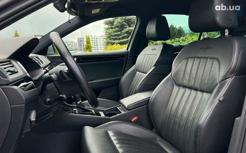 Skoda Superb 2018 - фото 16
