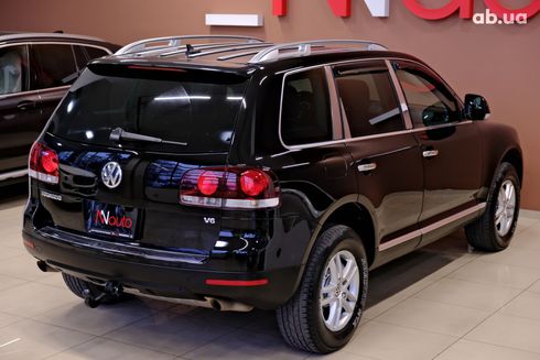 Volkswagen Touareg 2008 черный - фото 5