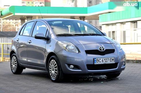 Toyota Yaris 2010 - фото 30