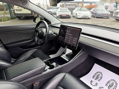 Tesla Model 3 2019 - фото 11