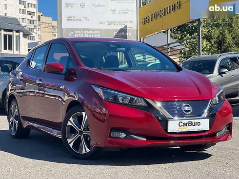 Nissan Leaf 2021 - фото 2