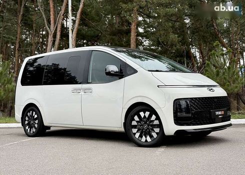 Hyundai Staria 2021 - фото 22