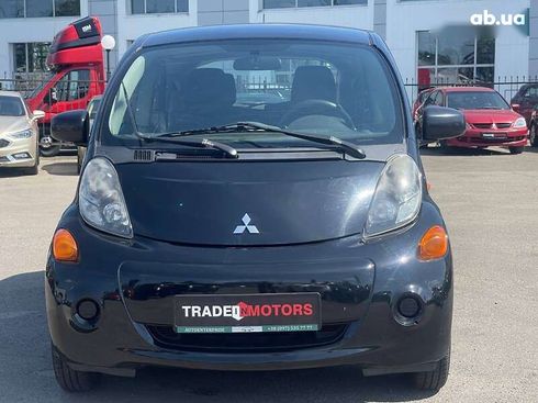 Mitsubishi i-MiEV 2011 - фото 4