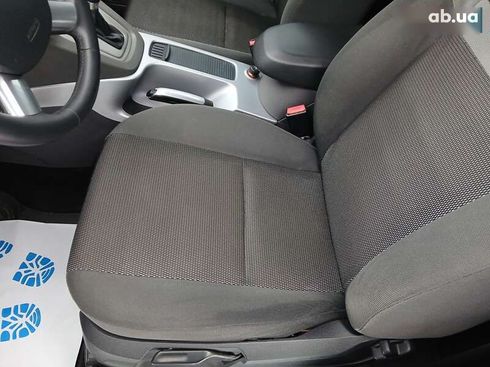 Ford Kuga 2011 - фото 18