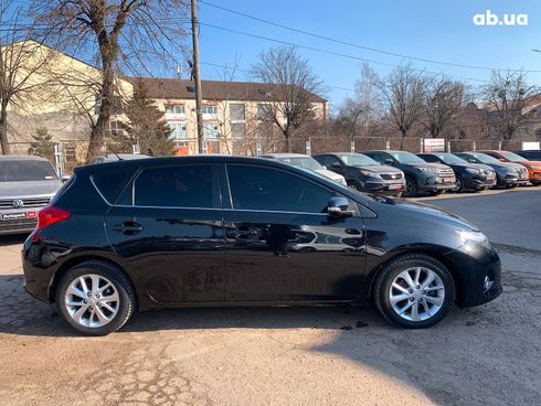 Toyota Auris 2014 черный - фото 4