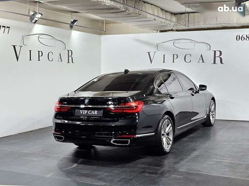 BMW 7 серия 2015 - фото 9