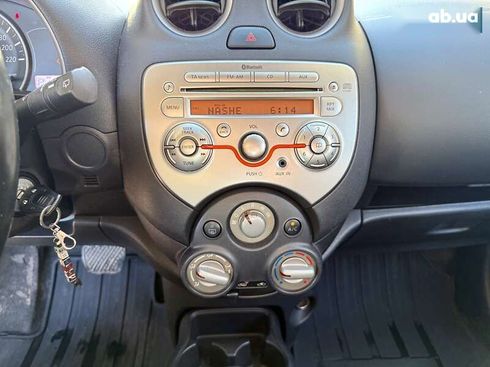 Nissan Micra 2012 - фото 26