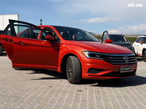 Volkswagen Jetta 2019 красный - фото 19