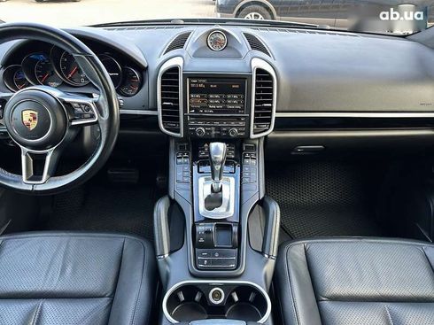 Porsche Cayenne 2015 - фото 28