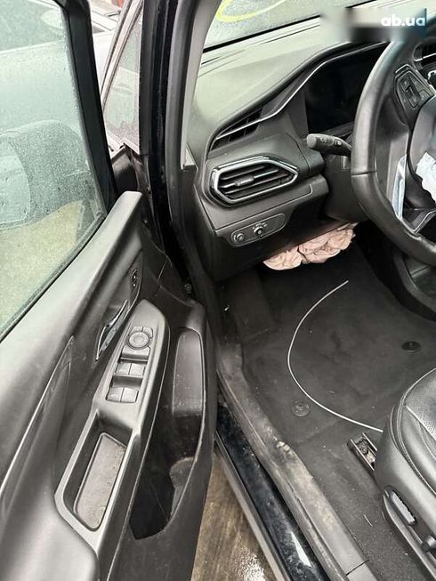 Chevrolet Bolt 2023 - фото 15