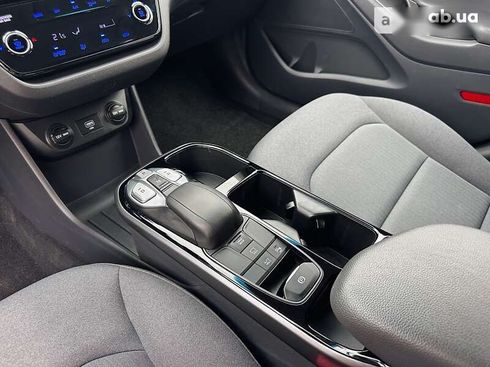 Hyundai IONIQ Electric 2021 - фото 19