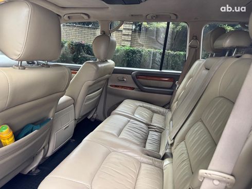 Lexus LX 2004 черный - фото 16