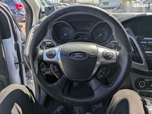 Ford Focus 2011 - фото 14