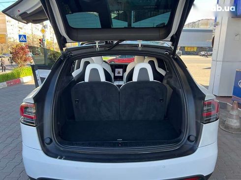 Tesla Model X 2020 - фото 24