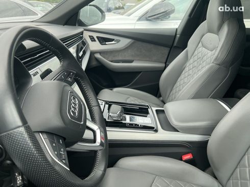 Audi SQ8 2022 - фото 7