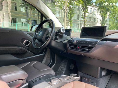 BMW i3 2019 черный - фото 25
