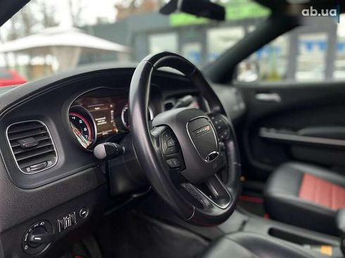 Dodge Charger 2019 - фото 19