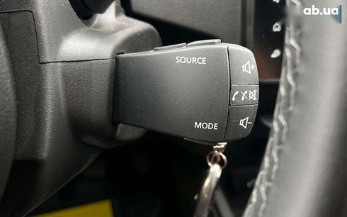 Renault Duster 2023 - фото 25