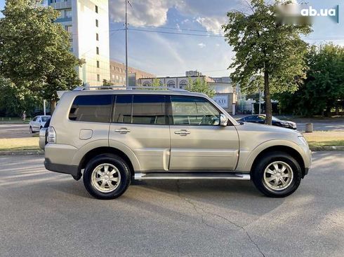 Mitsubishi Pajero Wagon 2007 - фото 3